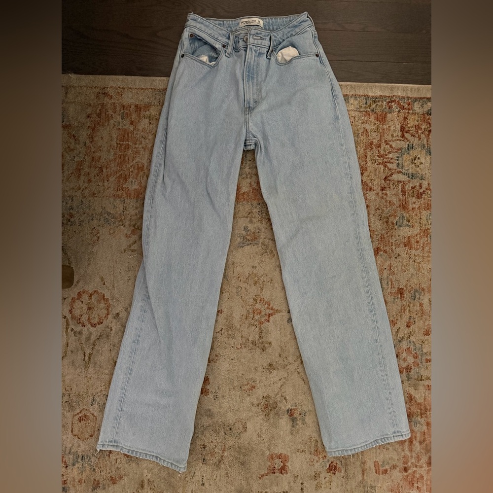 Abercrombie & Fitch Men's Sky Blue Straight Jeans